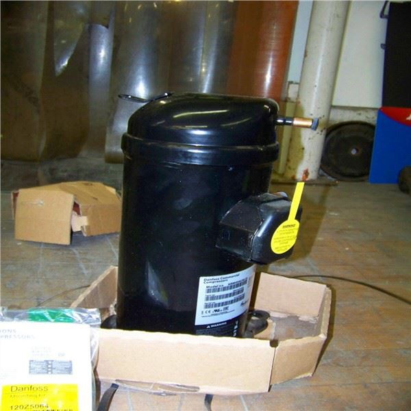 Cywasgydd Pwmp Gwres Perfformiwr