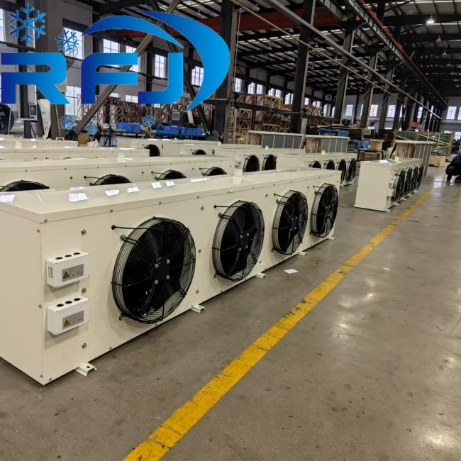 Four-fan Side-exhaust High-efficiency Cooling Fan factory